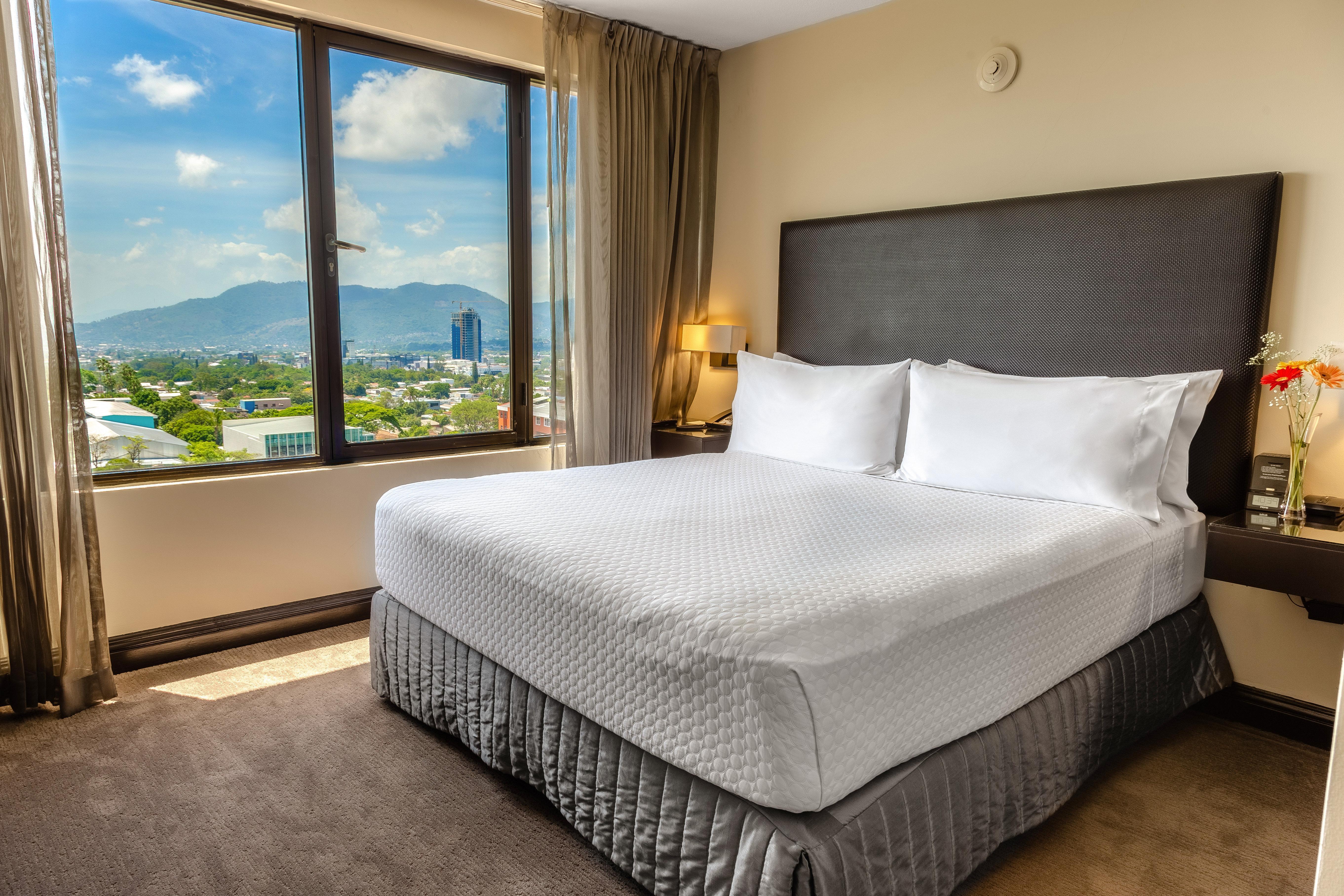 Hilton San Salvador Hotel Ngoại thất bức ảnh